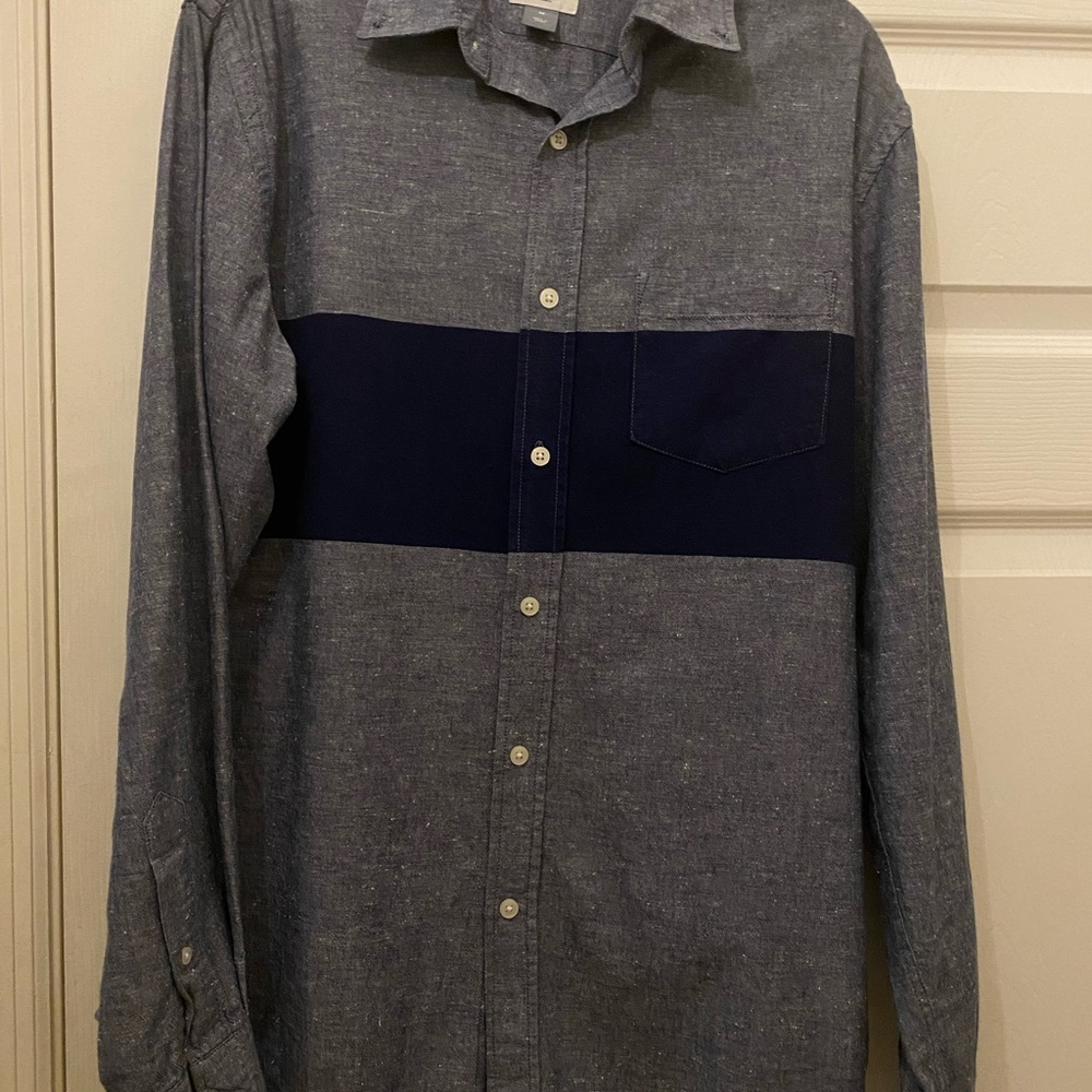 Men’s Old Navy Blue Casual Button Down Shirt